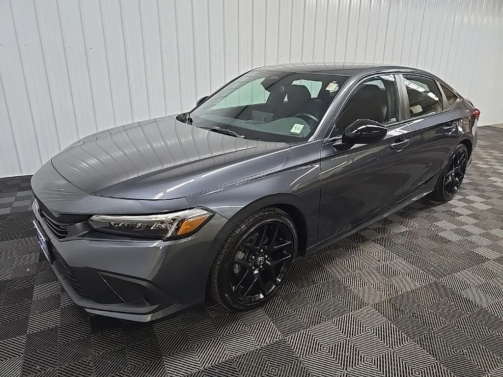 Used 2023 Meteorite Gray Metallic Honda Sport image 8