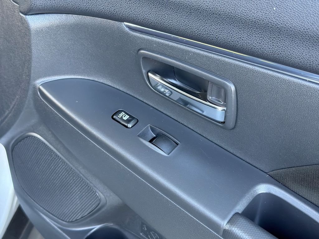 2025 Mitsubishi Outlander Sport ES - Photo 28