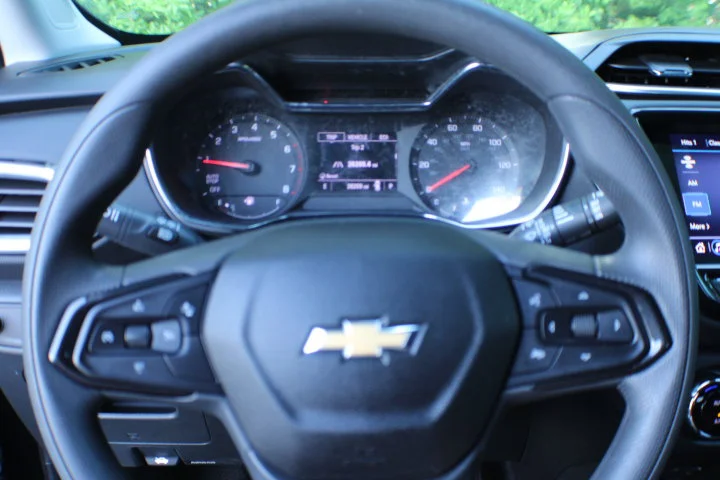 Used 2023 Mosaic Black Metallic Chevrolet LT image 8