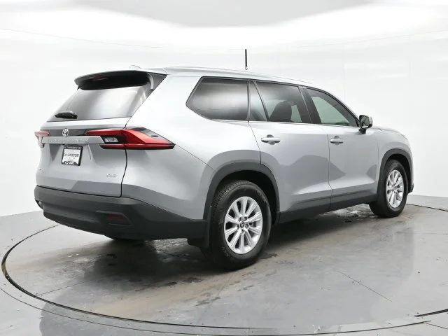 Used 2024 Celestial Silver Toyota XLE image 7