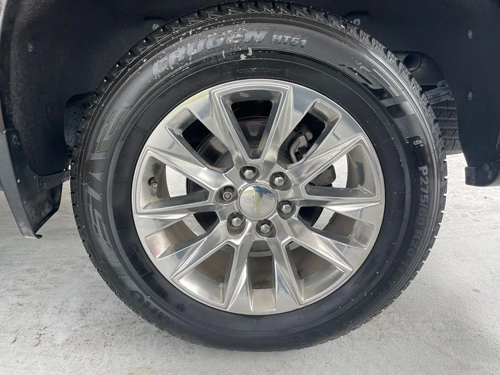 Used 2019 Brown Chevrolet LTZ image 17