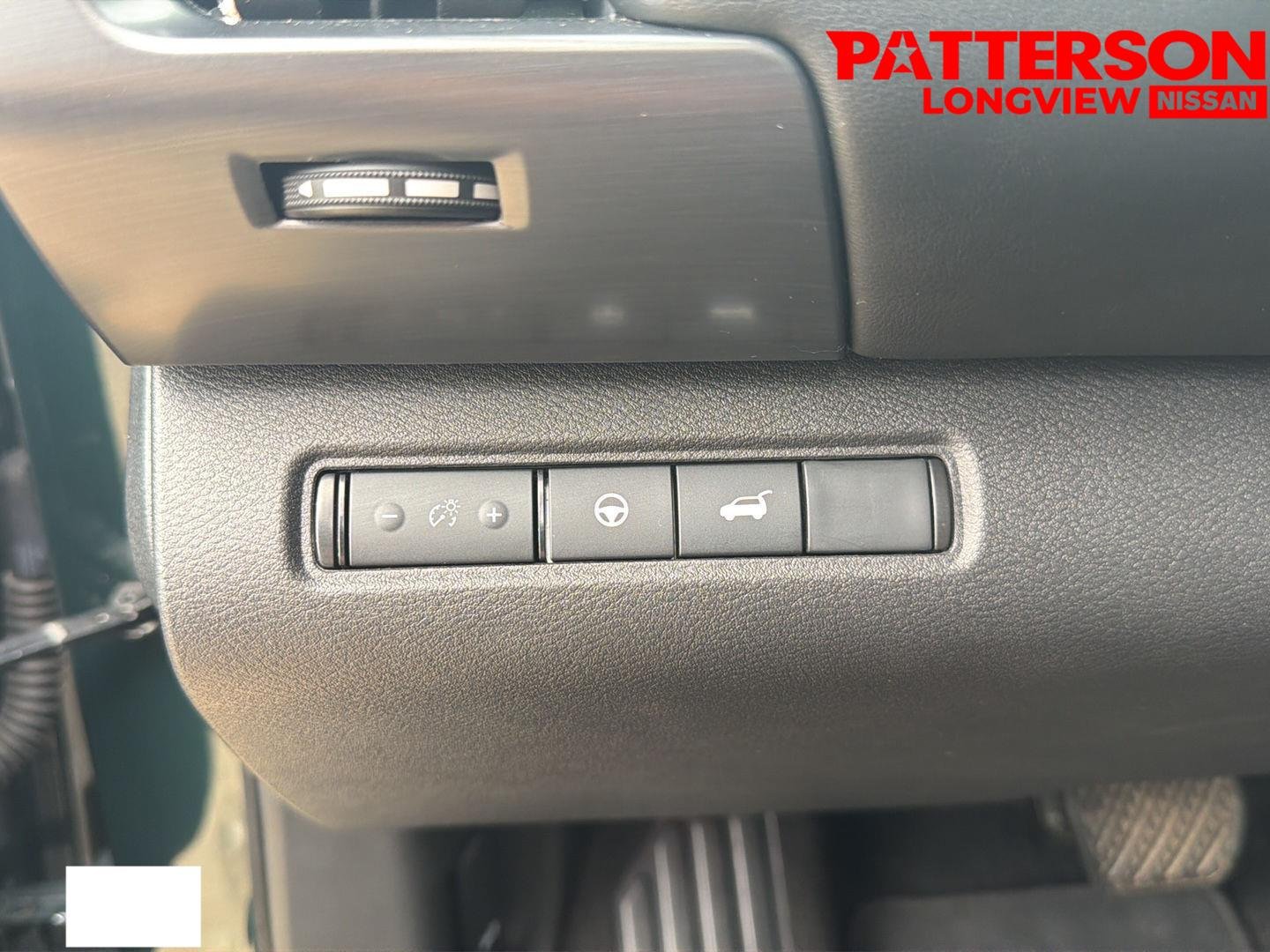 Used 2024 Obsidian Green Pearl Nissan SL image 13