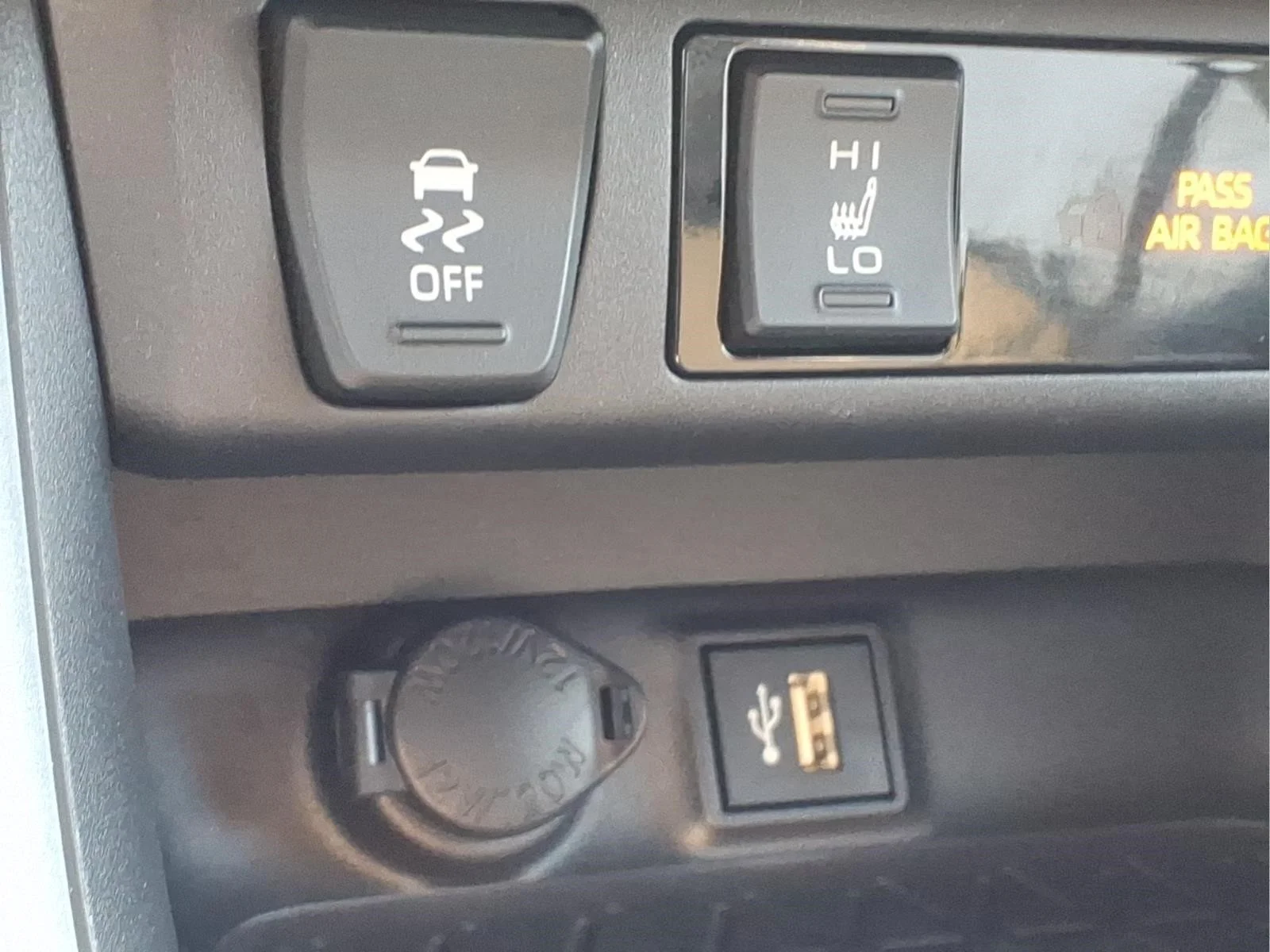 Certified Used 2025 Black Toyota XLE Premium image 16