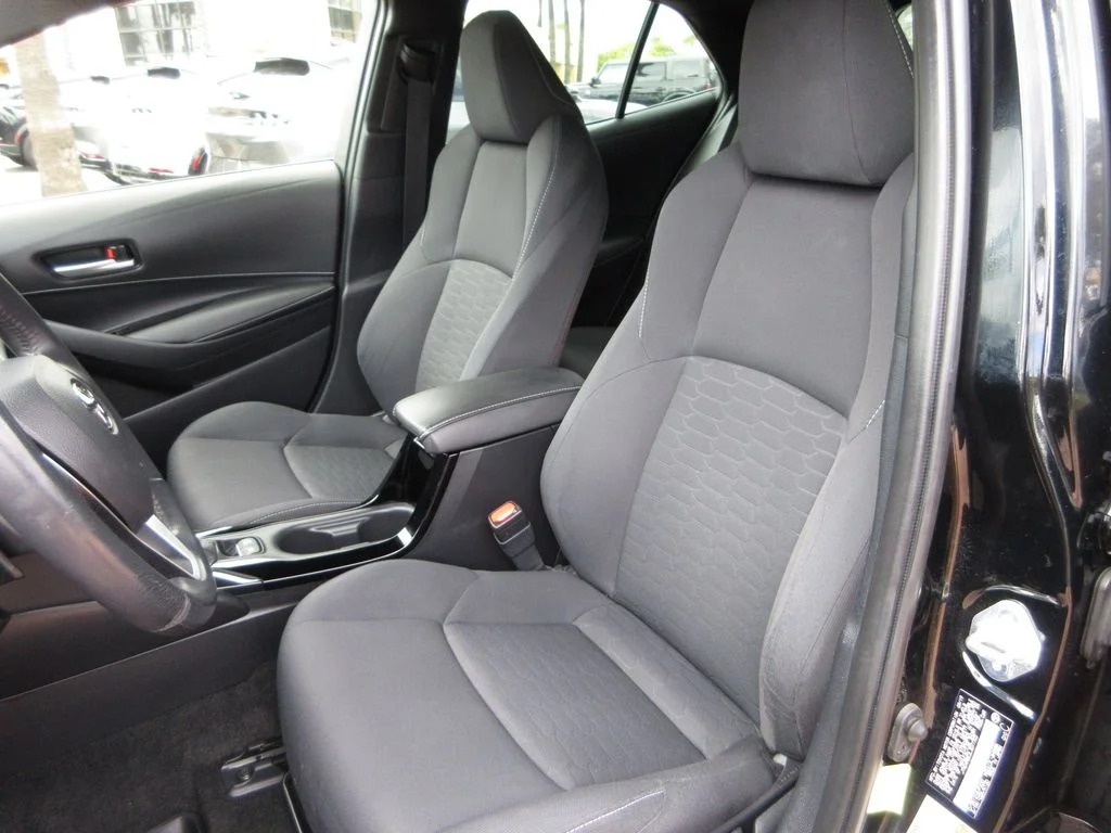 Certified Used 2020 Midnight Black Metallic Toyota SE image 12