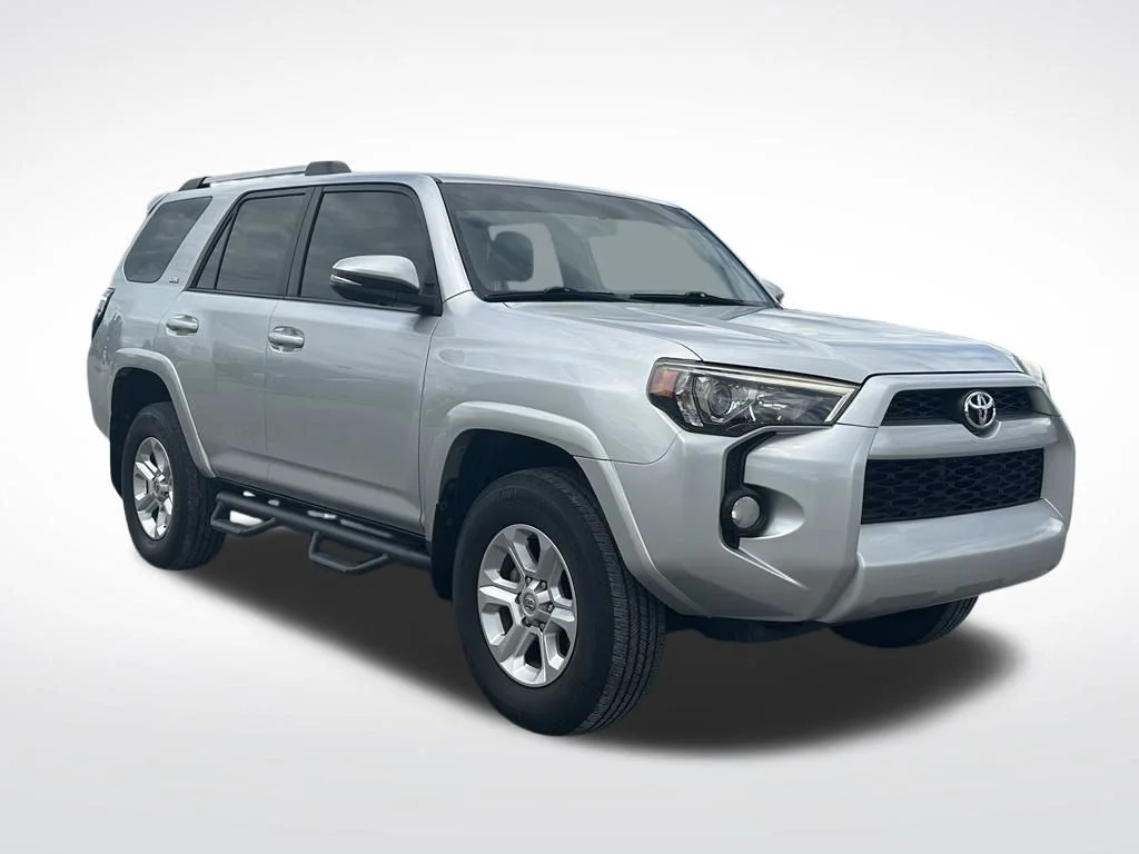 Used 2019 Silver Toyota SR5 Premium image 8