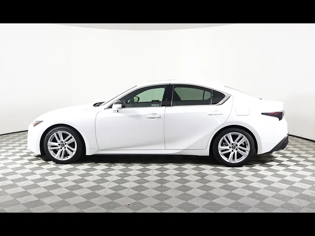 2023 Lexus IS 300 4dr Sedan