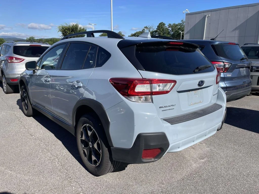 Used 2018 Cool Gray Khaki Subaru Premium image 3