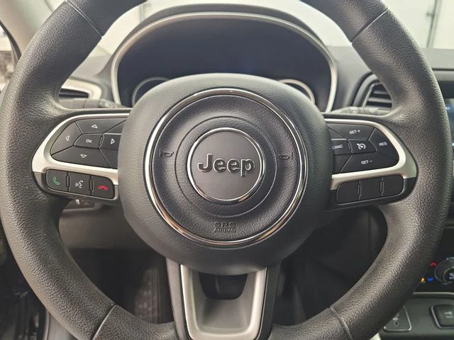 Used 2019 Diamond Black Jeep Sport image 28