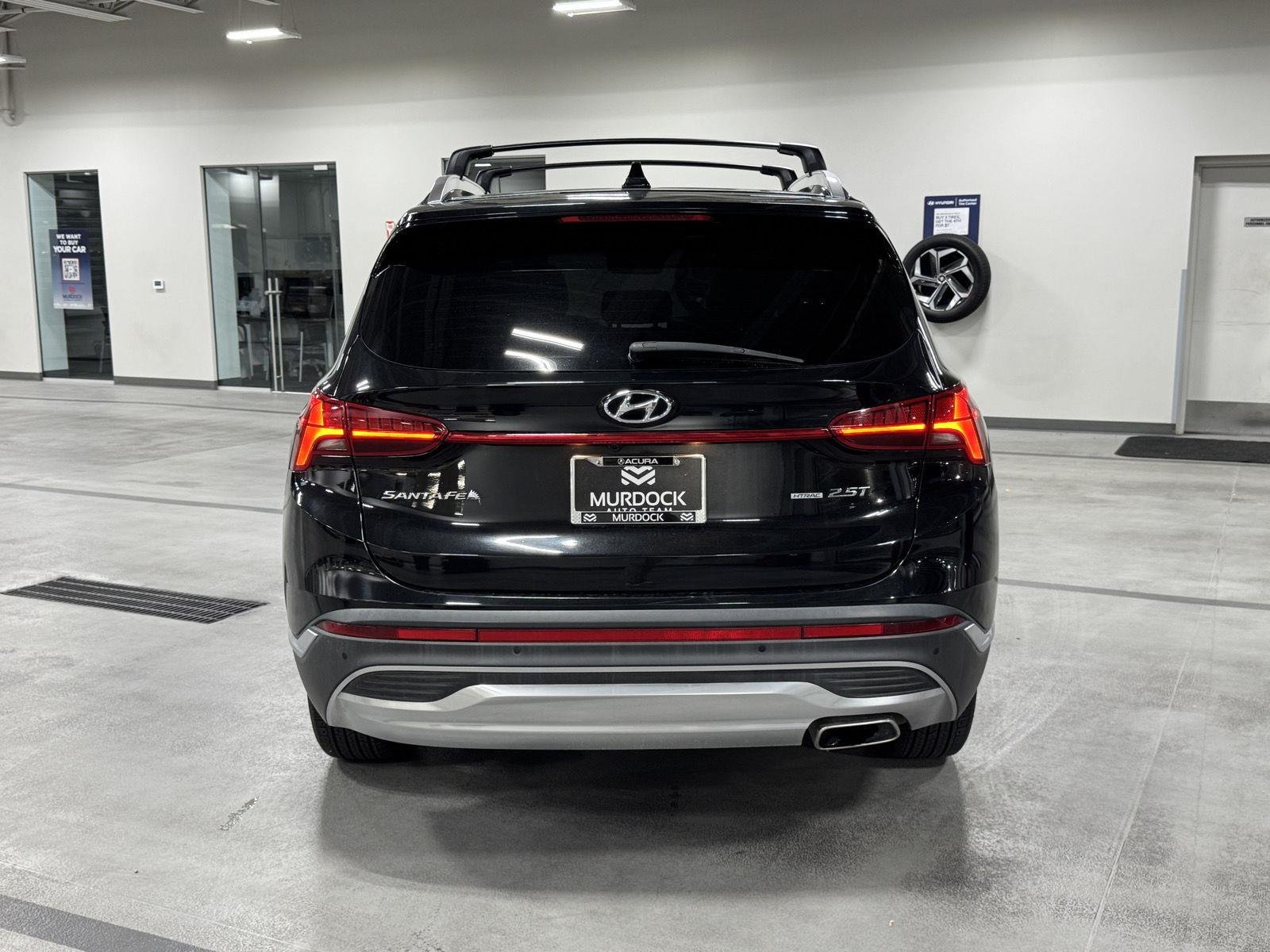 Used 2022 Twilight Black Hyundai Limited image 5