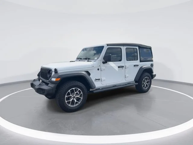 Used 2024 White Jeep Sport S image 4