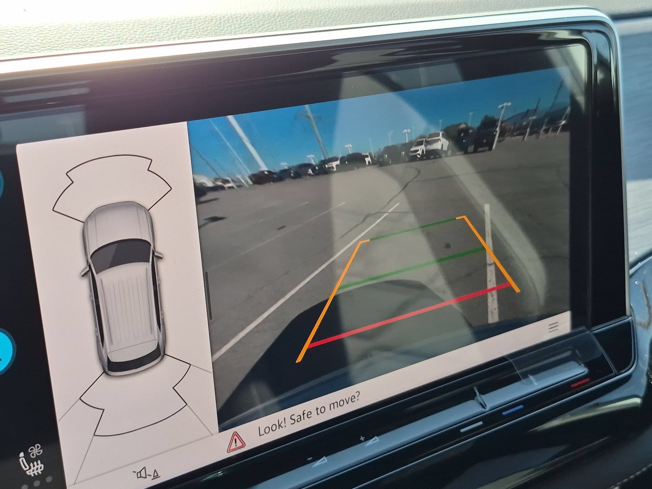 New 2026  Volkswagen 2.0T SE w/Technology image 11