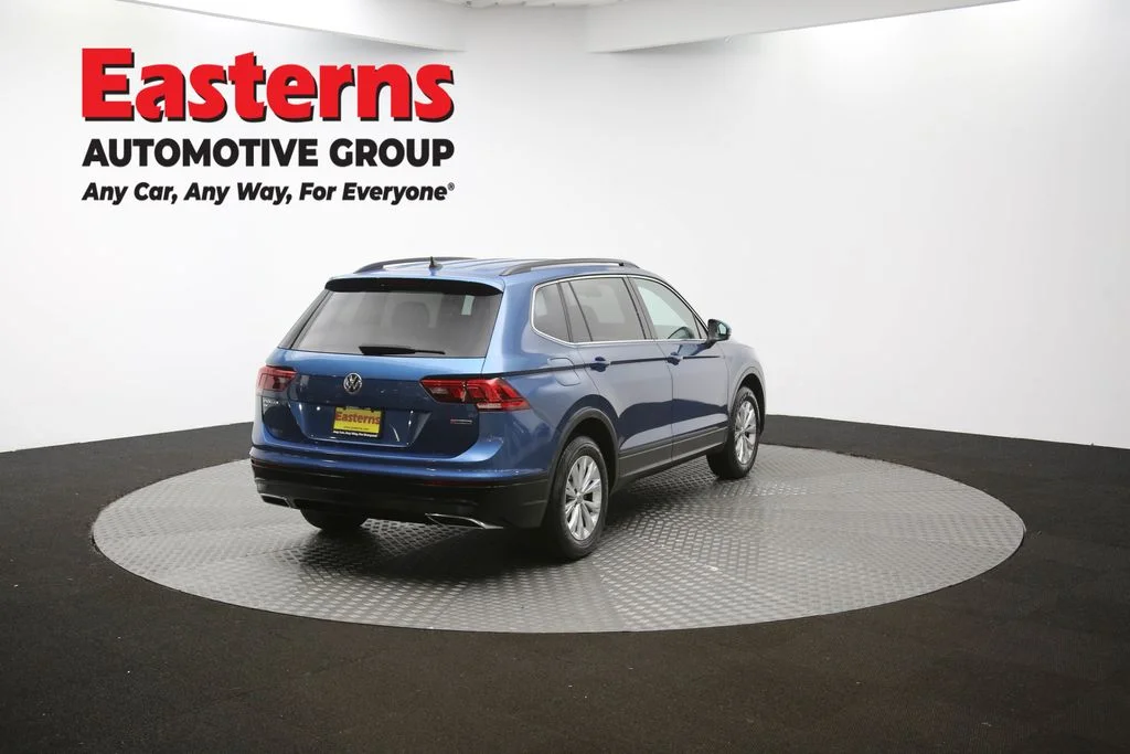 Used 2019 Blue Volkswagen 2.0T SE image 38