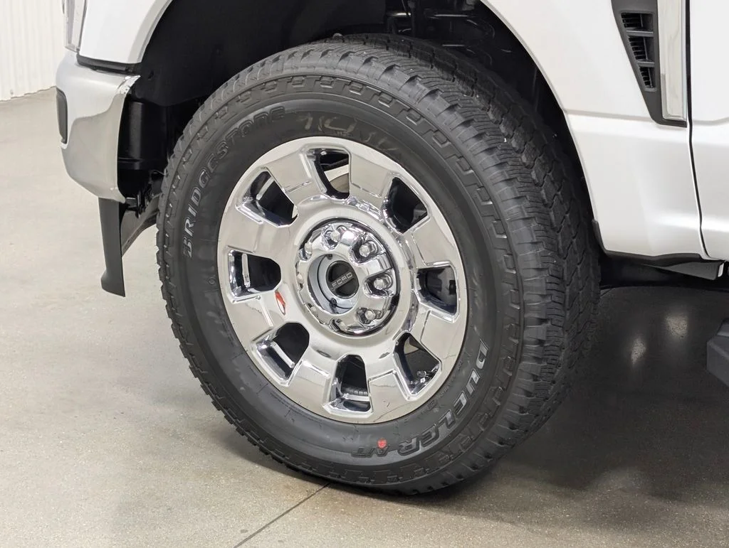 New 2026 Oxford White Ford F-250® Lariat® image 2