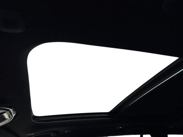 Used 2023 Black Jeep Overland image 14
