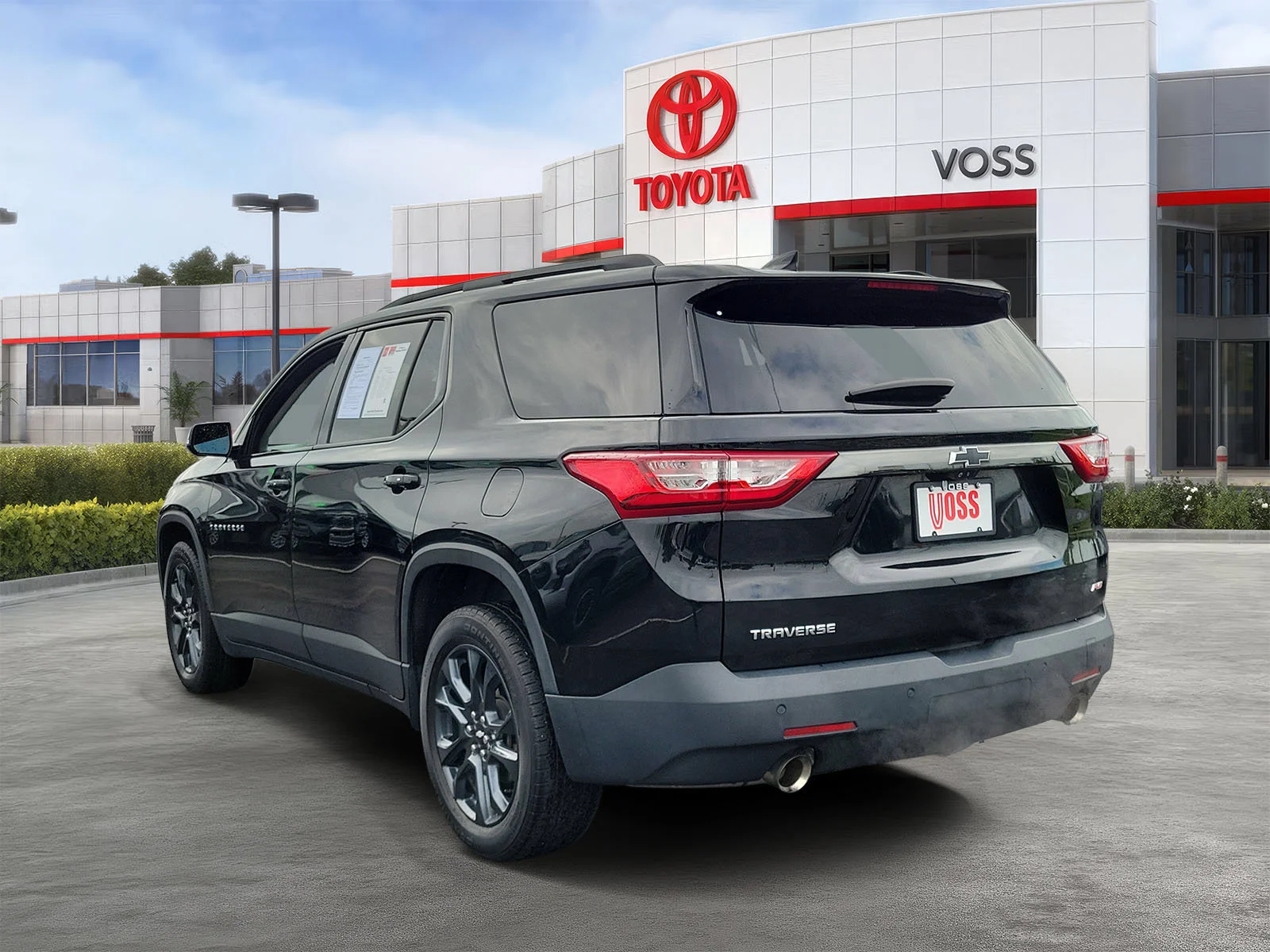 Used 2020 Mosaic Black Metallic Chevrolet RS image 3