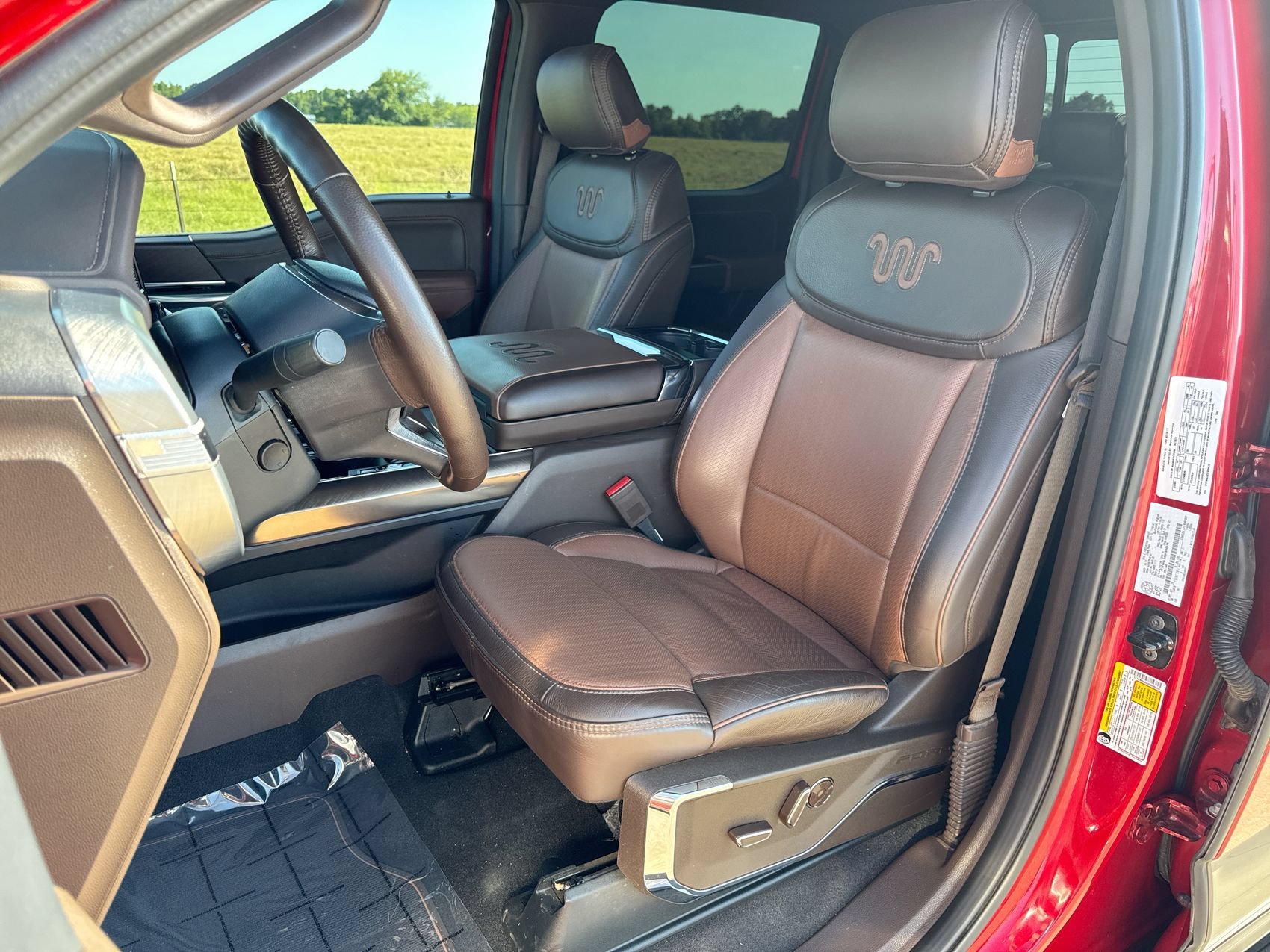 Used 2025 Red Ford King Ranch image 11
