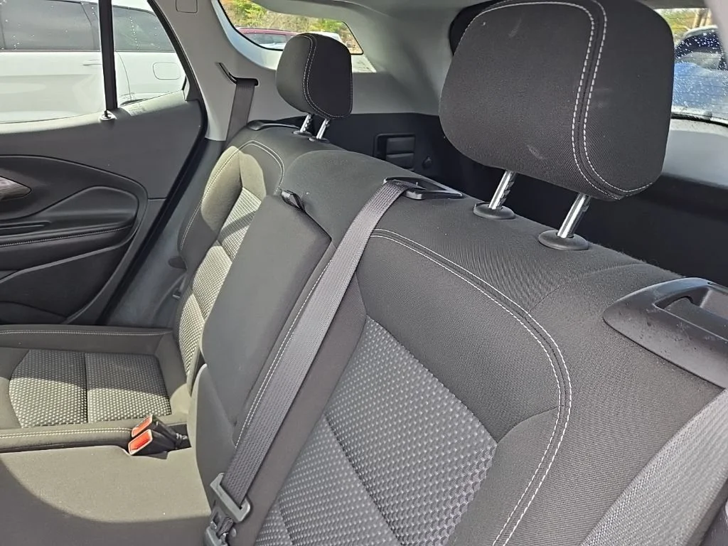 2023 GMC Terrain SLE - Photo 14