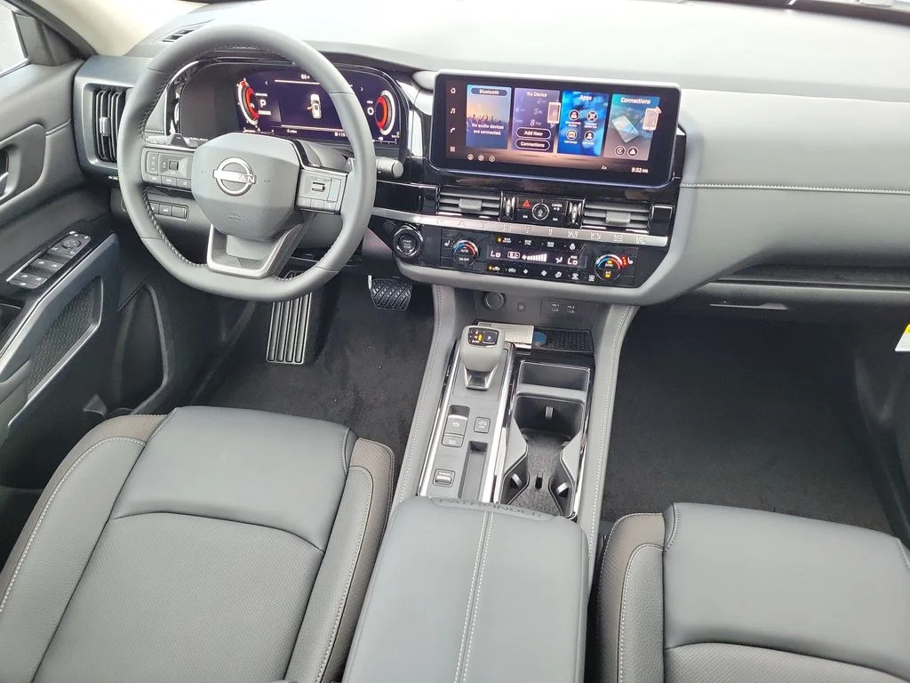 New 2026 White Nissan SL image 15