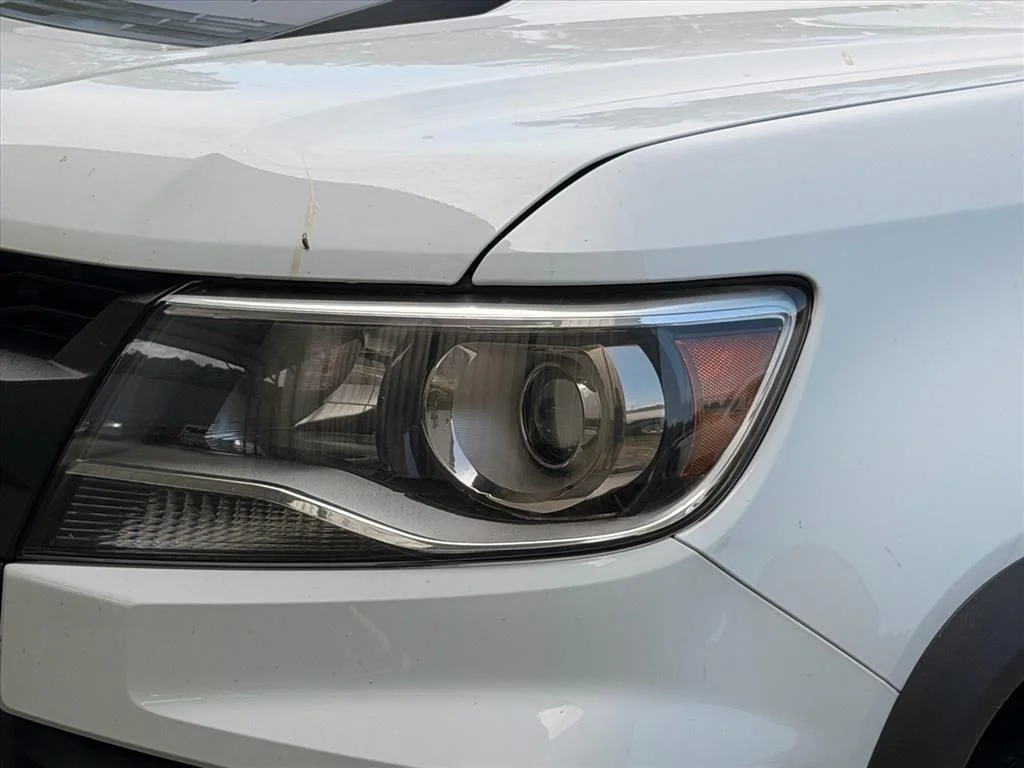 Used 2021 White Chevrolet ZR2 image 4