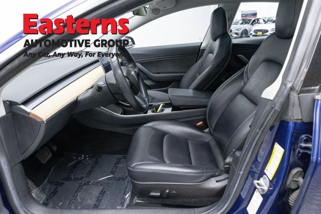 Used 2018 Blue Tesla Long Range image 14