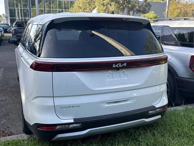 Used 2024 White Kia EX image 6