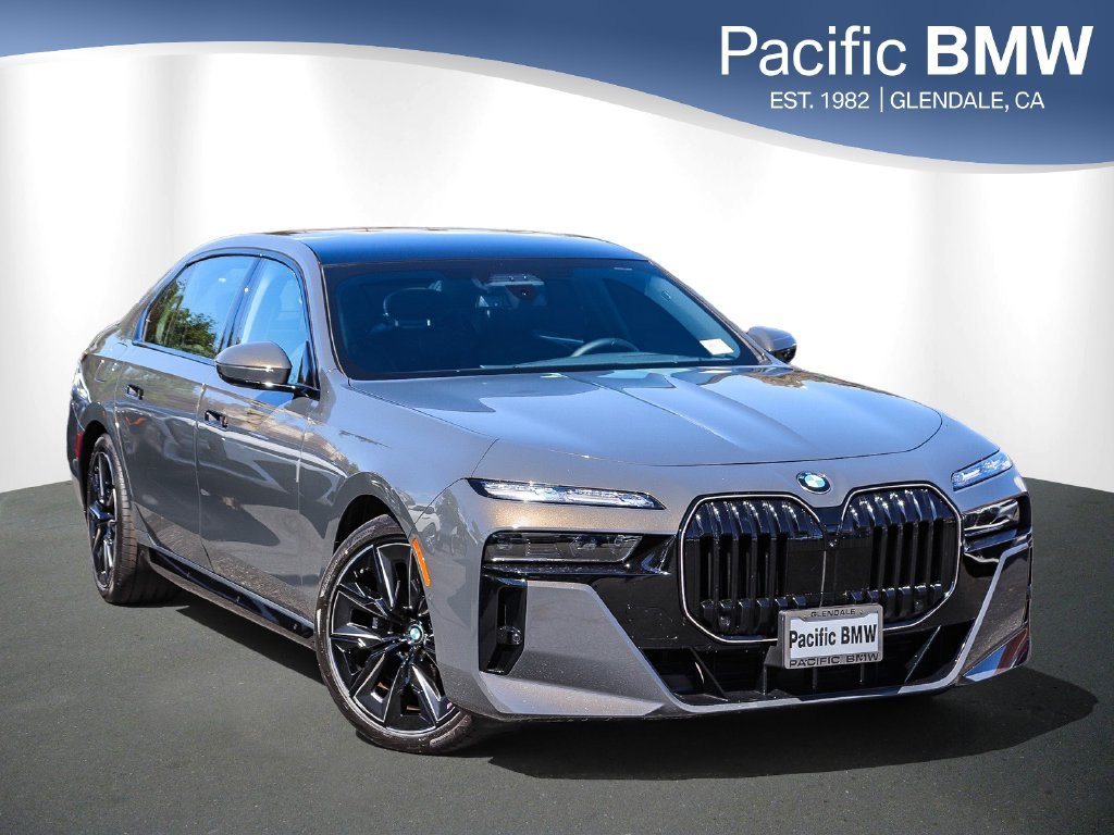 Pre-Owned 2026 BMW 7 Series 760i xDrive With Navigation & AWD