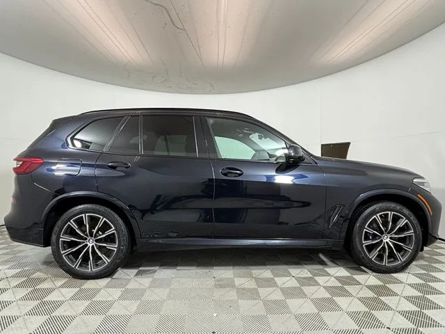 Used 2020 Carbon Black Metallic BMW xDrive40i image 8
