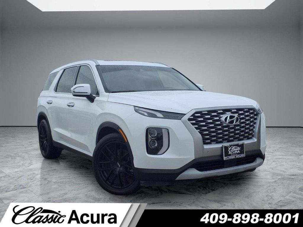 Used 2022 Hyper White Hyundai SEL image 1