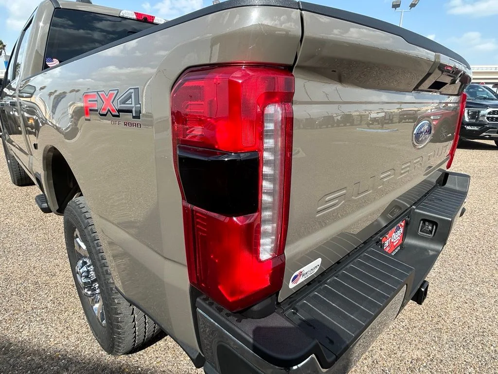 New 2026 Marsh Gray Ford F-250® Lariat® image 8