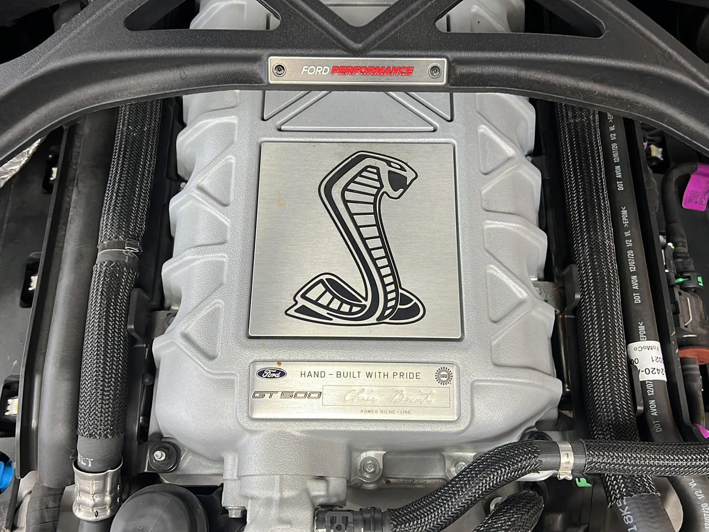 Used 2021 Oxford White Ford Shelby GT500 image 23