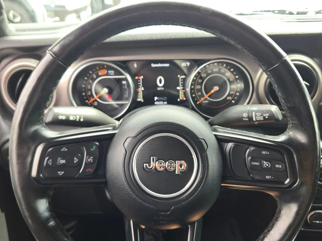 Used 2020 Black Jeep Unlimited Sport image 35