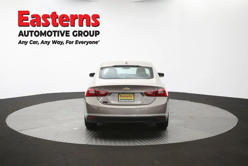Used 2025 Gray Chevrolet LT image 37