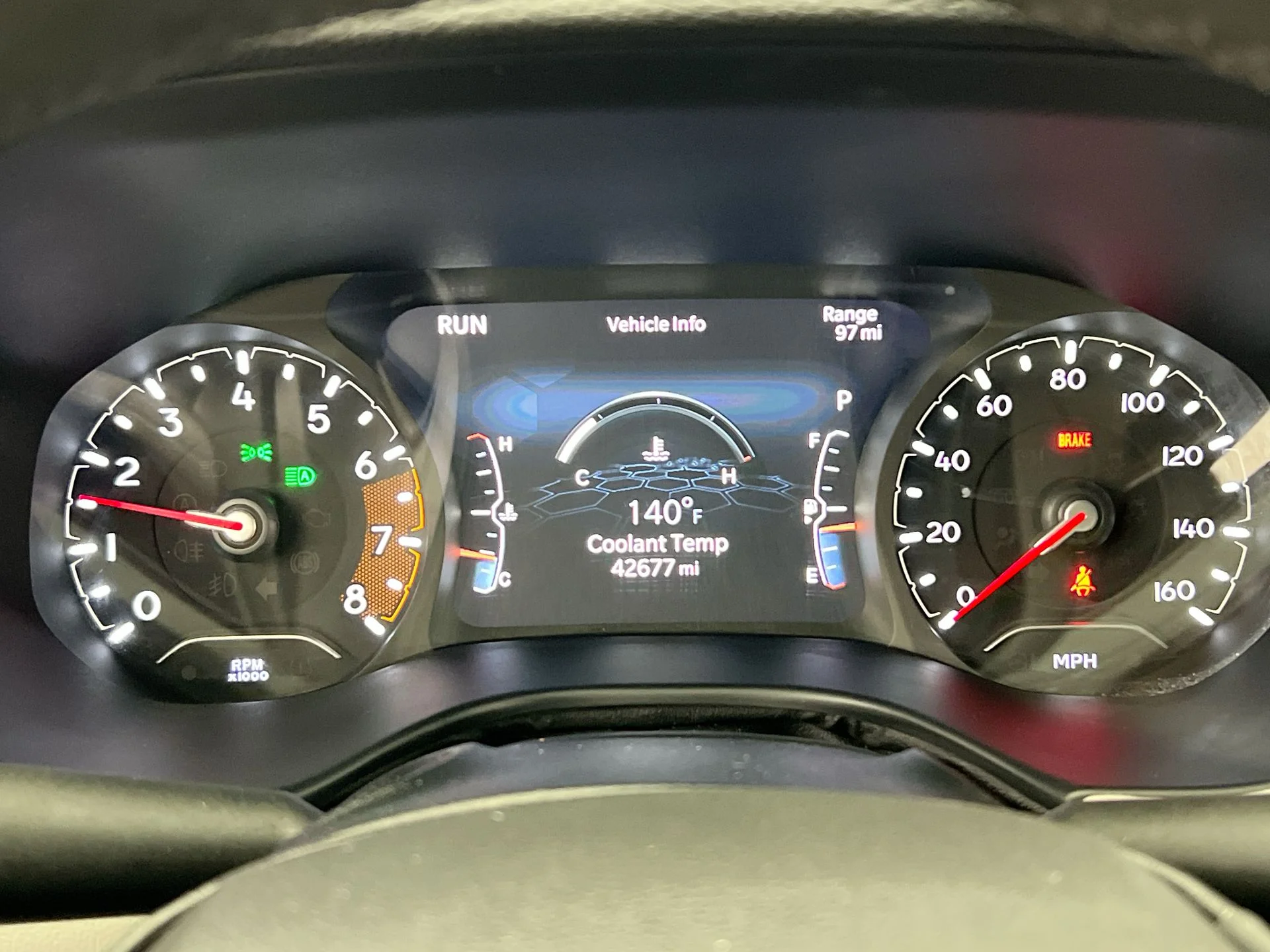 Used 2025 Silver Jeep Limited image 3