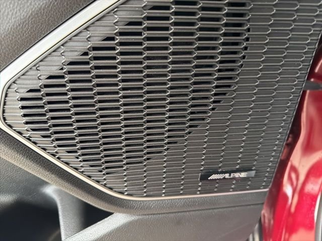 Used 2023 Red Jeep Limited image 17