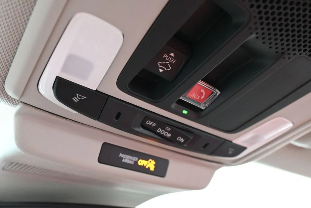 Used 2023 Platinum White Pearl Honda EX image 24