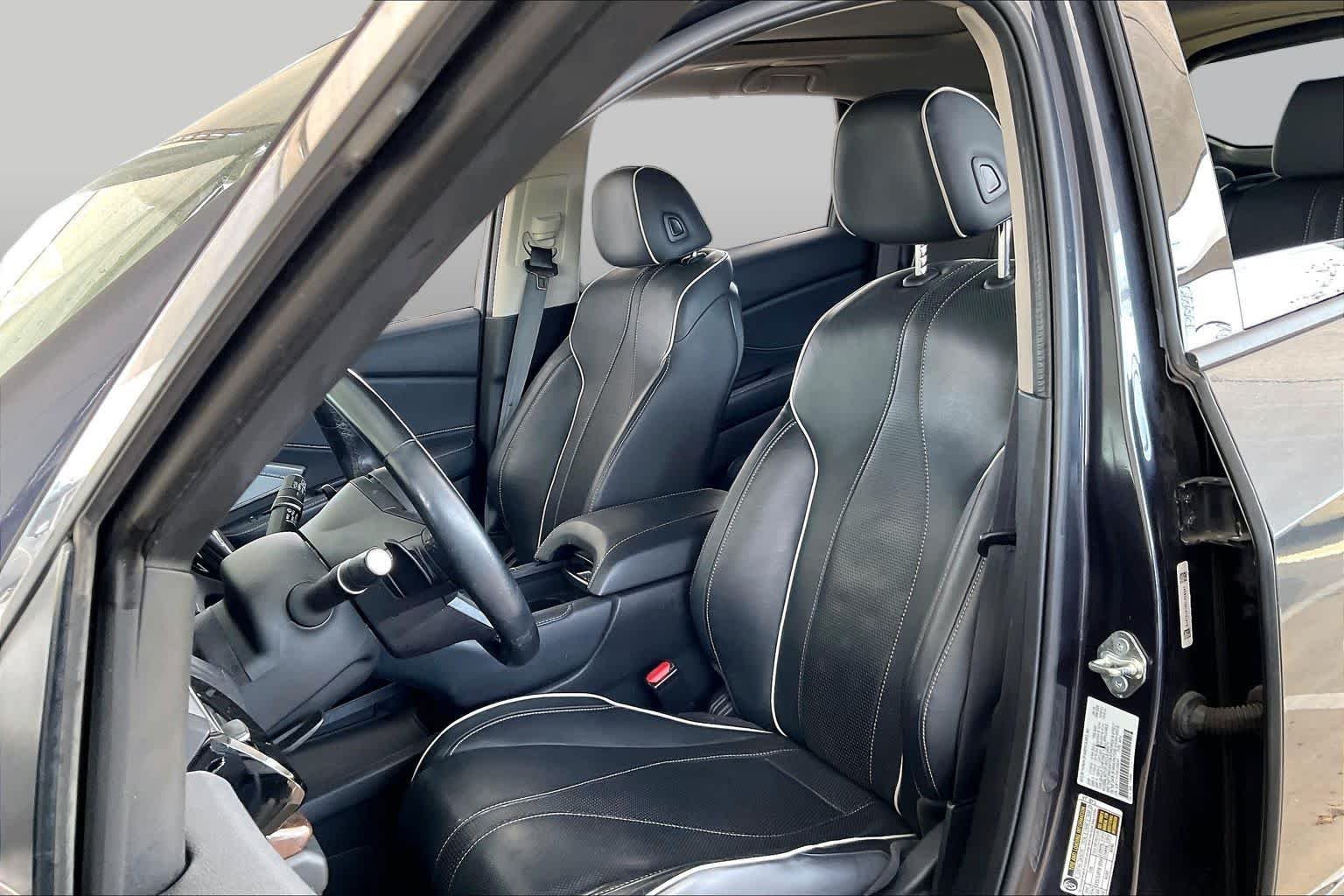 Used 2019 Gunmetal Metallic Acura w/Advance Pkg image 8