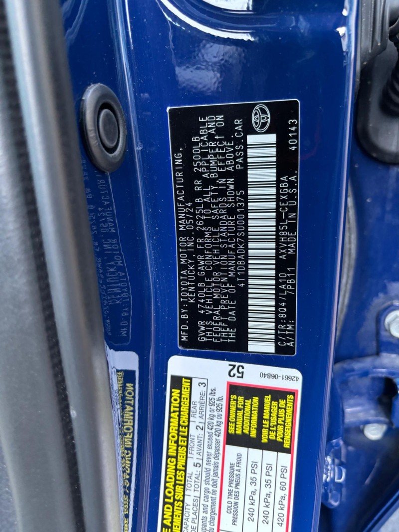 Used 2025 Reservoir Blue Toyota XLE AWD (Natl) image 21
