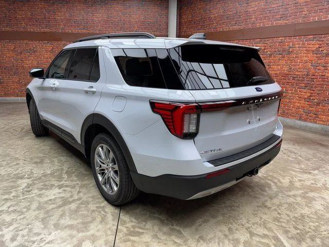 New 2026 Space White Metallic Ford Active image 3