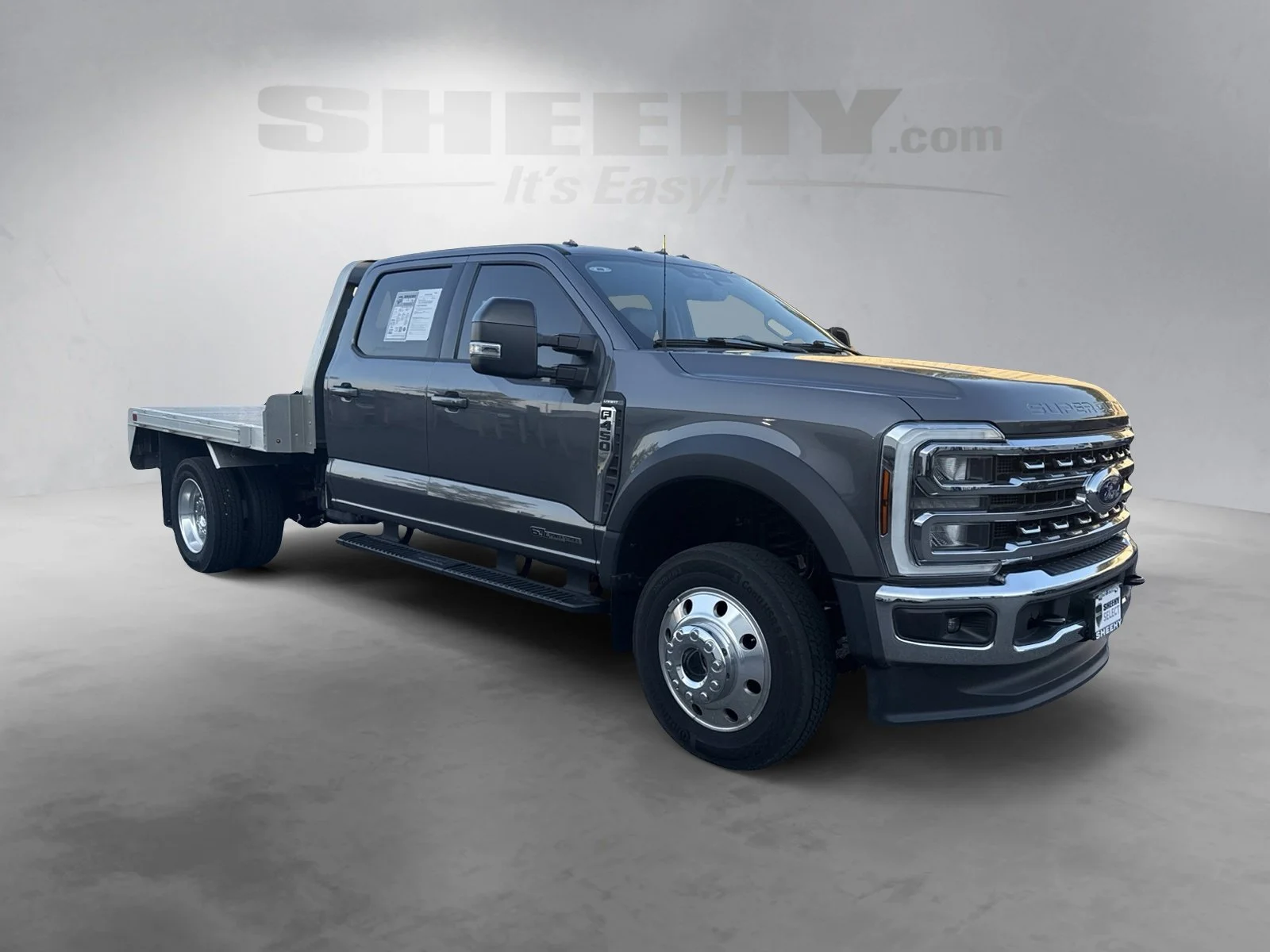 Used 2024 Carbonized Gray Metallic Ford Lariat image 2