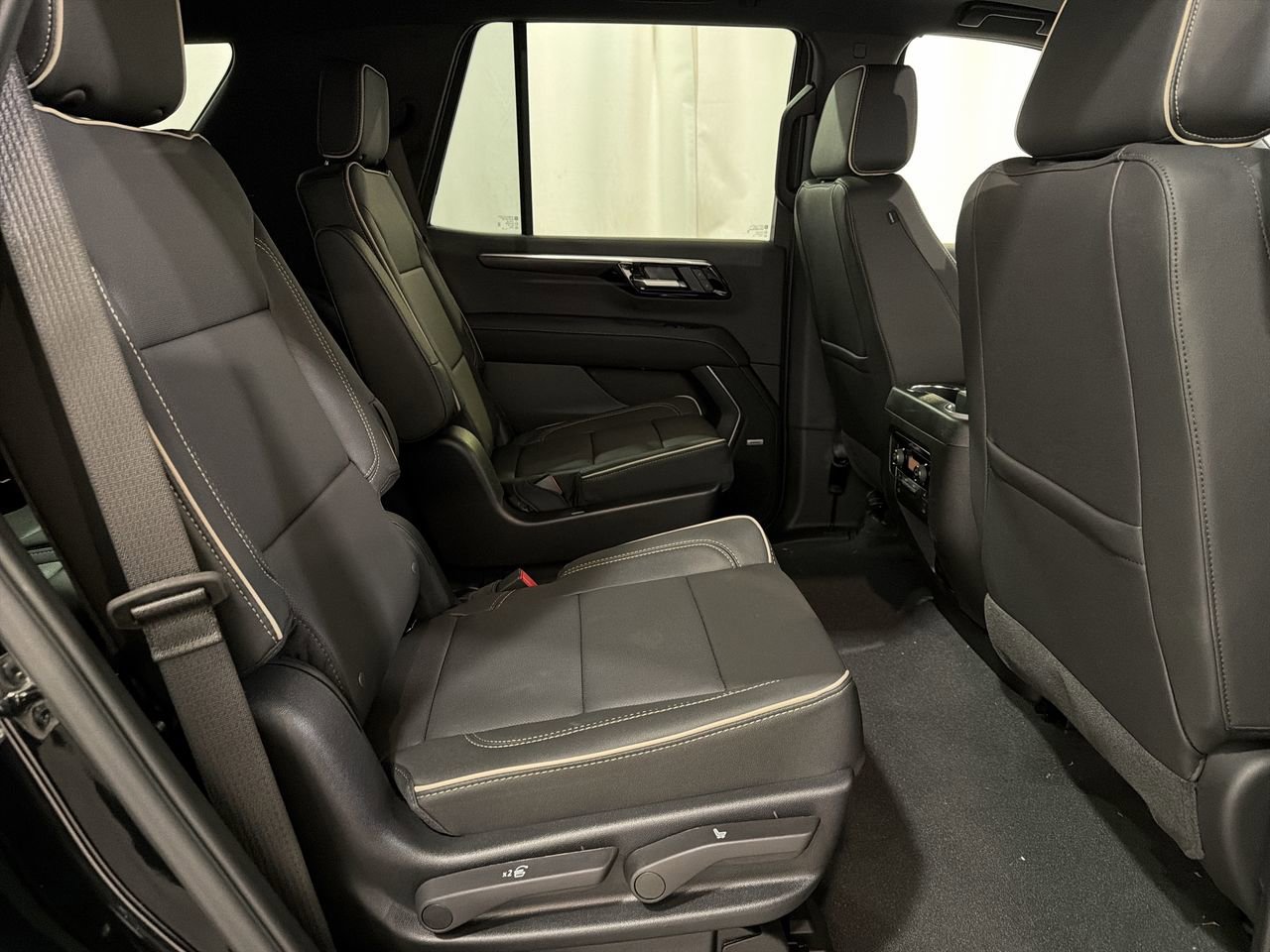 New 2026 Black Chevrolet Premier image 20