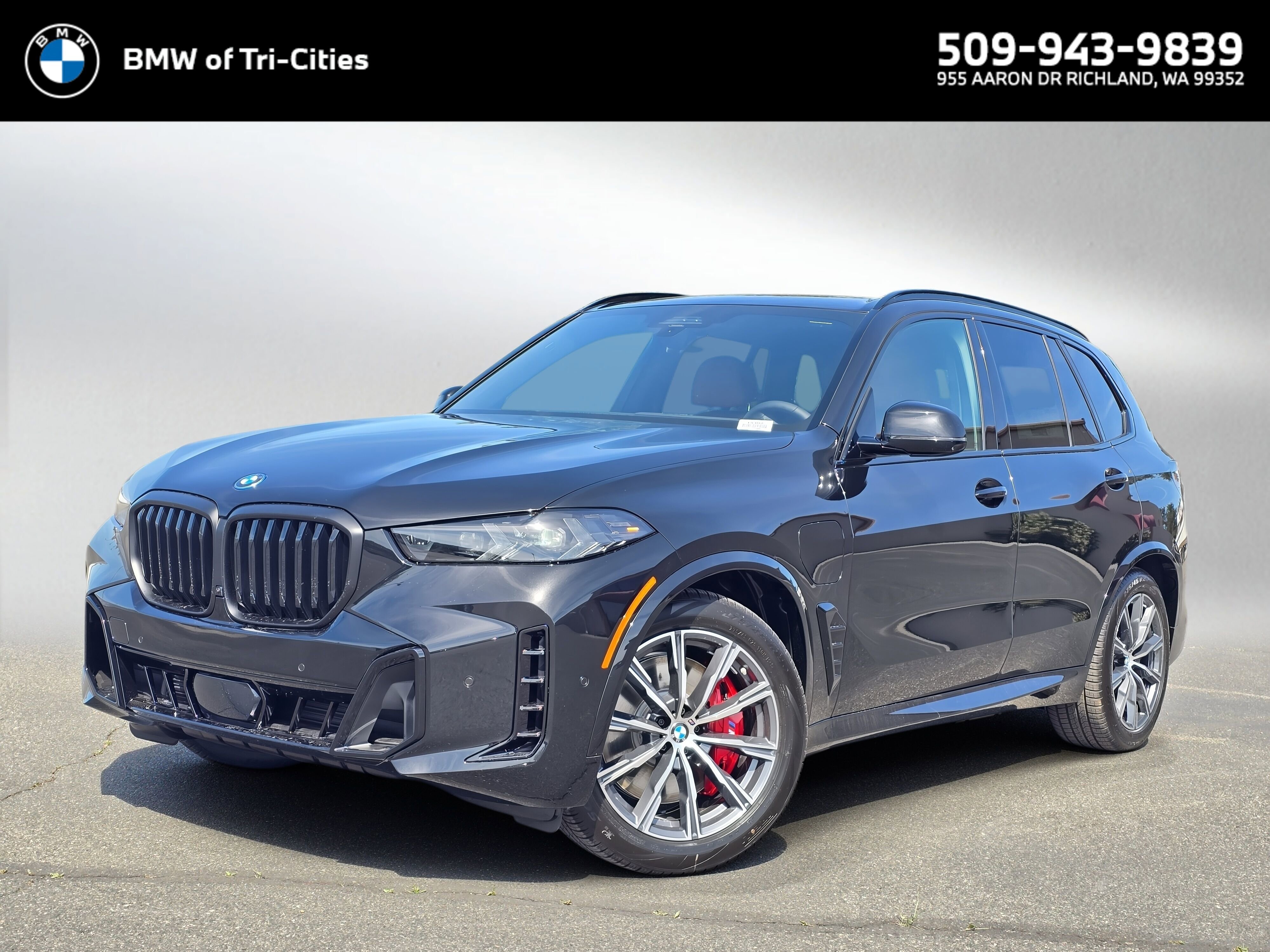 2026 BMW X5 xDrive50e's photo