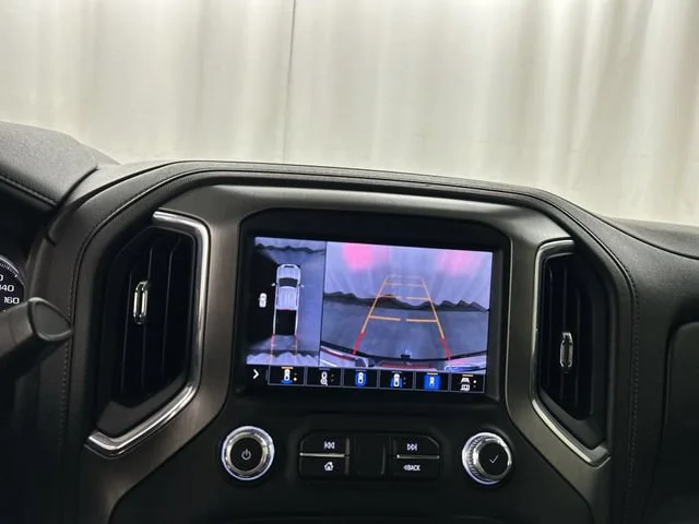 Used 2021 Black GMC Denali image 21