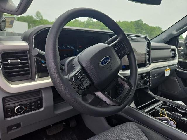 New 2026 Carbonized Gray Metallic Ford F-350® XLT image 28