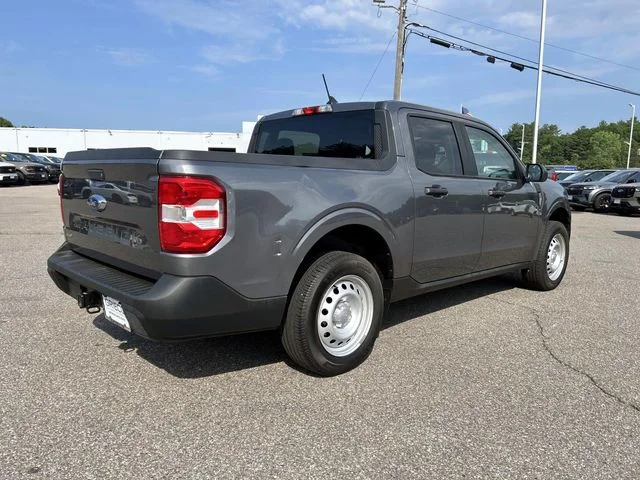 Used 2022 Gray Metallic Ford XL image 3