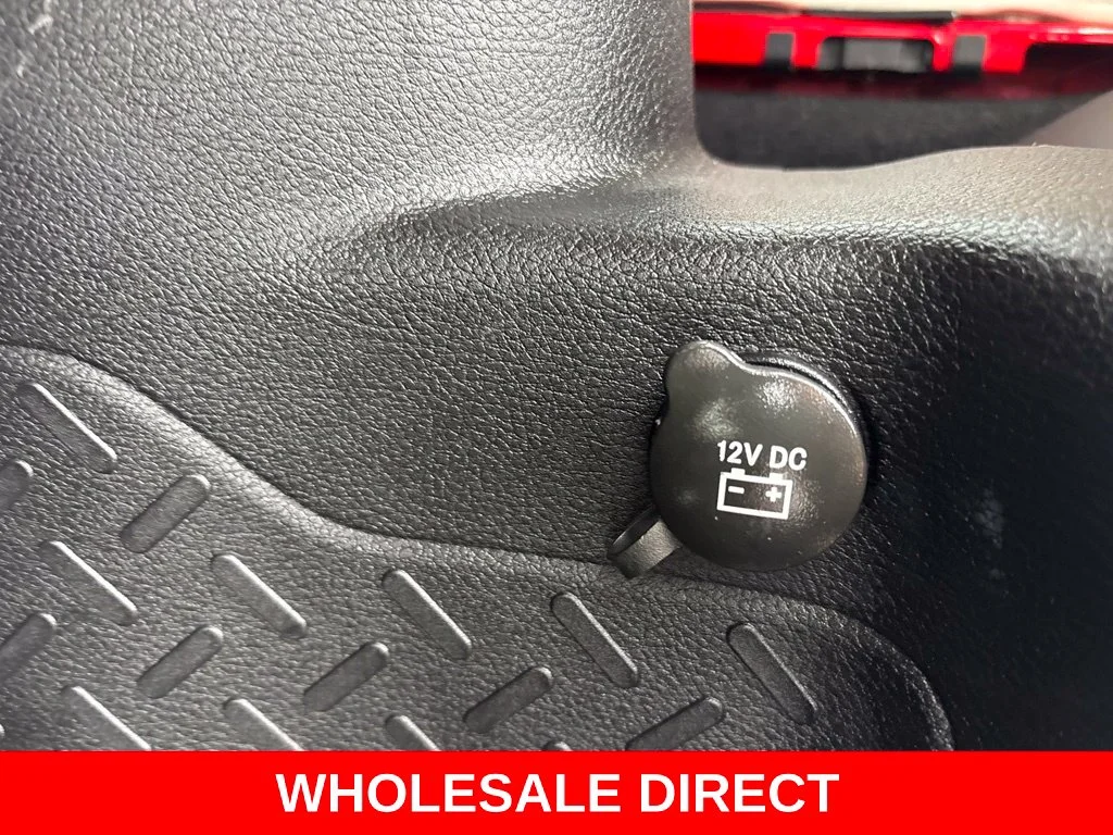 Used 2015 Red Jeep Unlimited Sport image 25