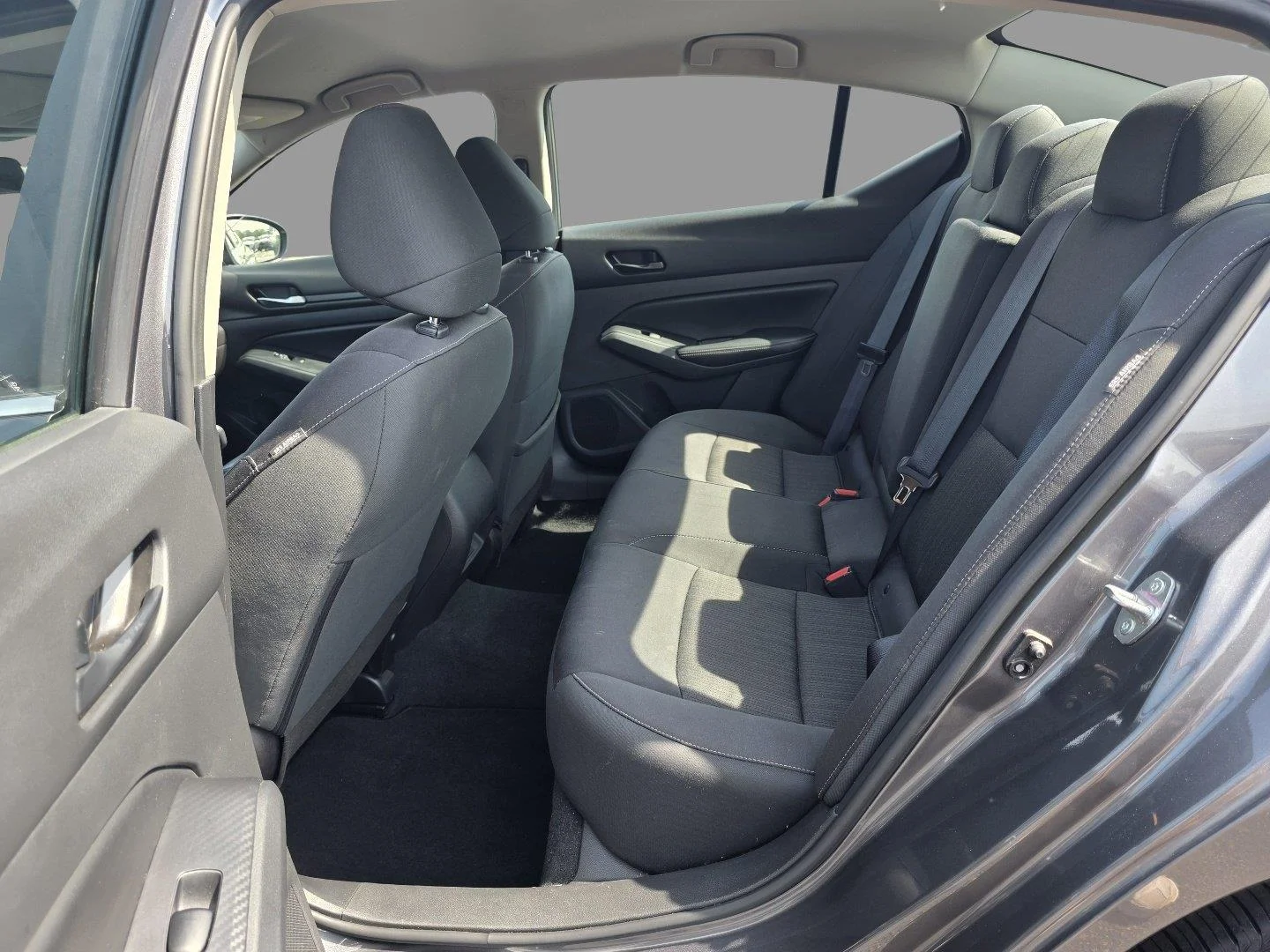 Used 2025 Gun Metallic Nissan SV image 27