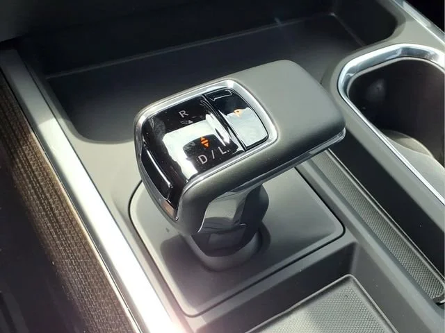 New 2026 Summit White Chevrolet LT Trail Boss image 8