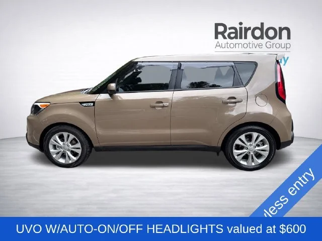 Used 2015 Latte Brown Kia Plus image 4