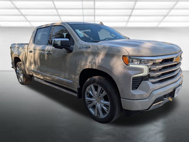 New 2026 White Sands Chevrolet High Country image 1