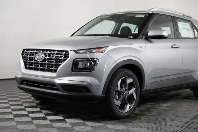 New 2026 Silver Hyundai SEL image 26